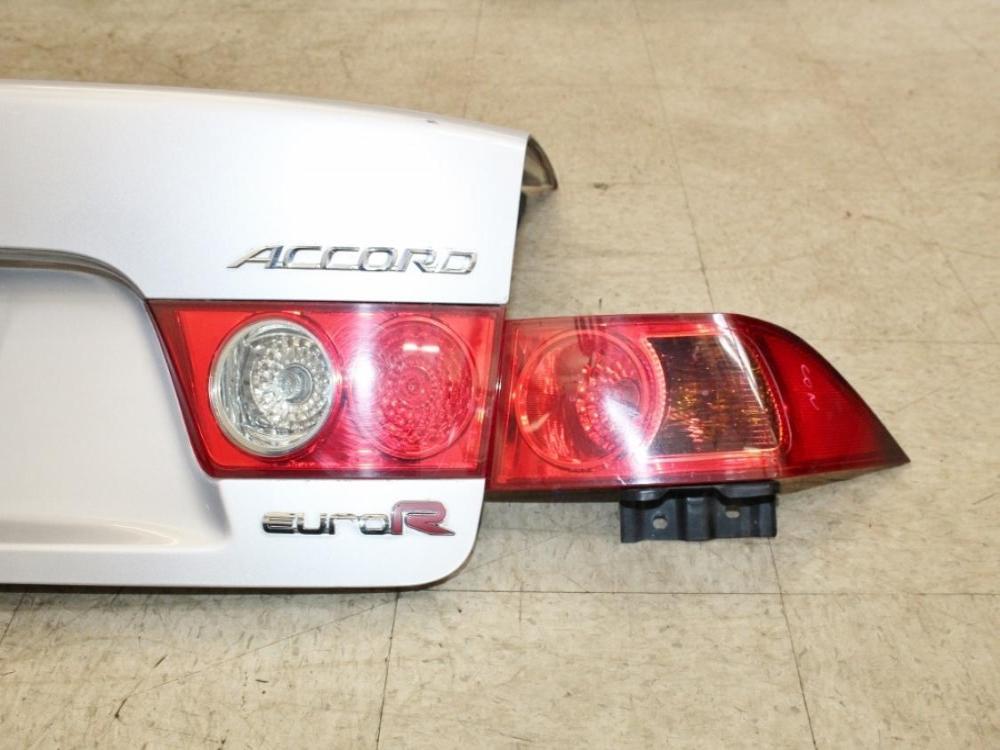 JDM HONDA ACCORD EURO R CL7 04-08 TSX OEM SILVER TRUNK & TAIL LIGHT SET: Image 2