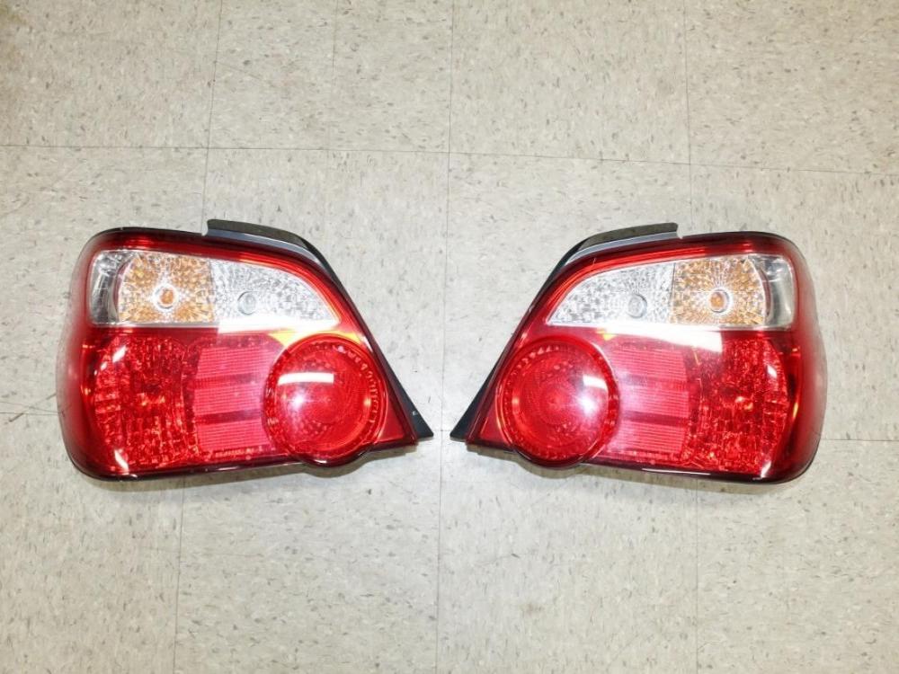 2004-2007 SUBARU IMPREZA WRX STI RS OEM TAIL LIGHTS SEDAN 4 DOOR GD V8: Image 1