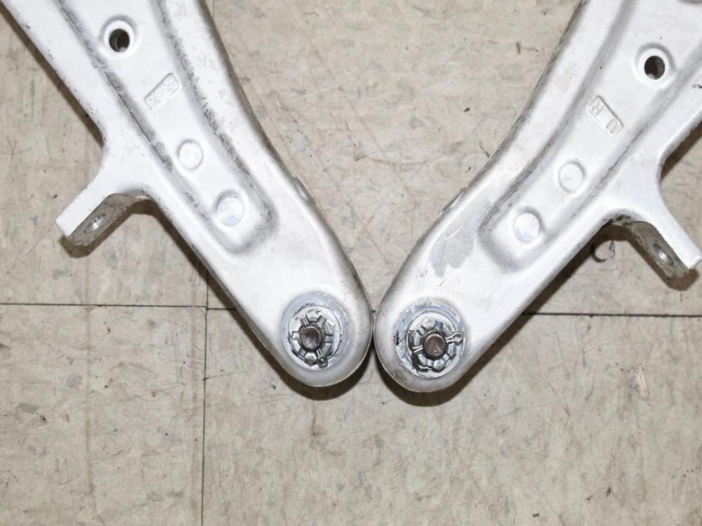 2018-2021 SUBARU WRX STI OEM FRONT LOWER CONTROL ARMS PAIR ALUMINUM: Image 8