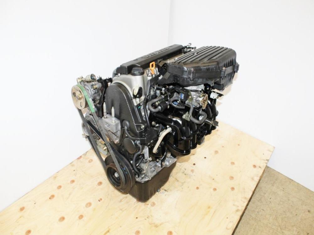 2001-2005 Honda Civic D17A1 Engine 1.7L NON-Vtec Motor: Image 3