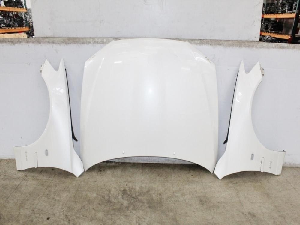 2000-2005 JDM TOYOTA ALTEZZA IS300 OEM FRONT END CONVERSION NOSE CLIP TRD LIP: Image 1