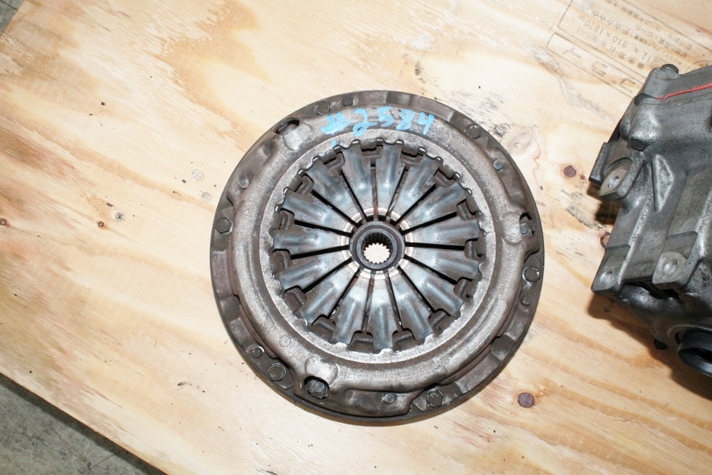 2000 2001 2002 2003 2004 2005 TOYOTA CELICA 5 SPEED MANUAL TRANSMISSION GT 1.8L: Image 14