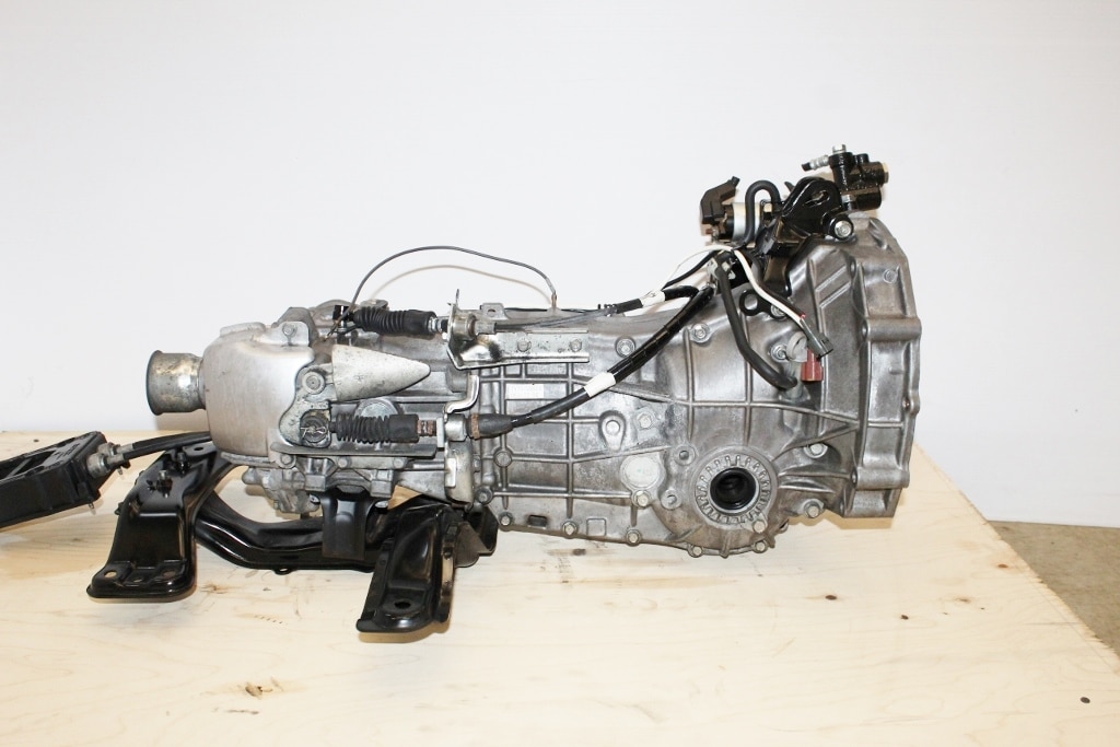 2015 2016 2017  SUBARU WRX 6 SPEED MANUAL AWD TRANSMISSION 2.0L TURBO FA20: Image 6