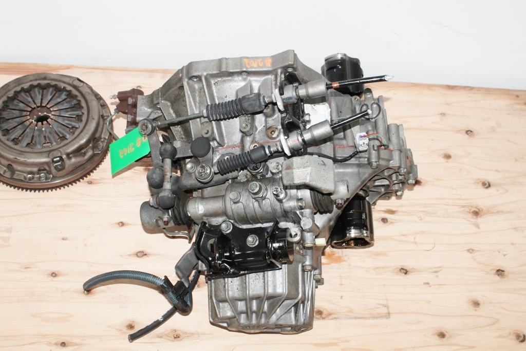09-10-11-12-13 TOYOTA COROLLA 6 SPEED MANUAL TRANSMISSION 2ZR-FE 1.8L: Image 6