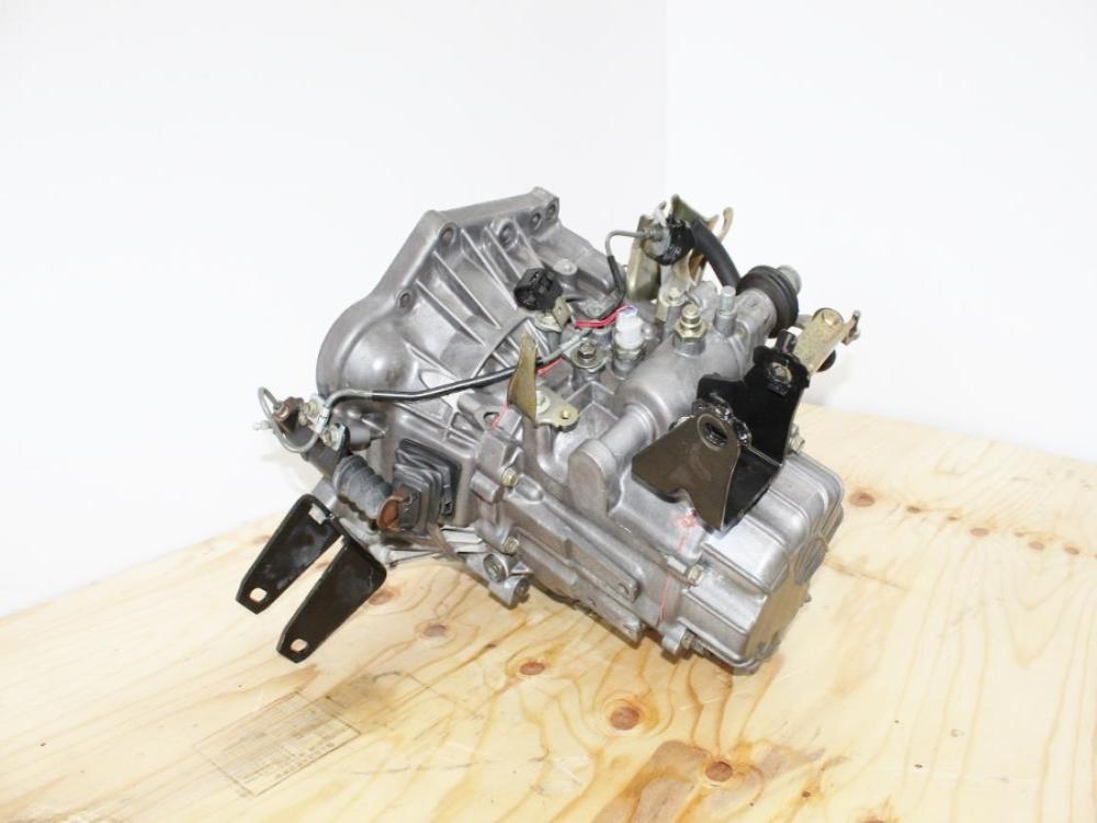 2003 2004 2005 2006 2007 2008 Toyota Matrix 1.8L 5 Speed Manual Transmission JDM 1ZZ-FE: Image 1