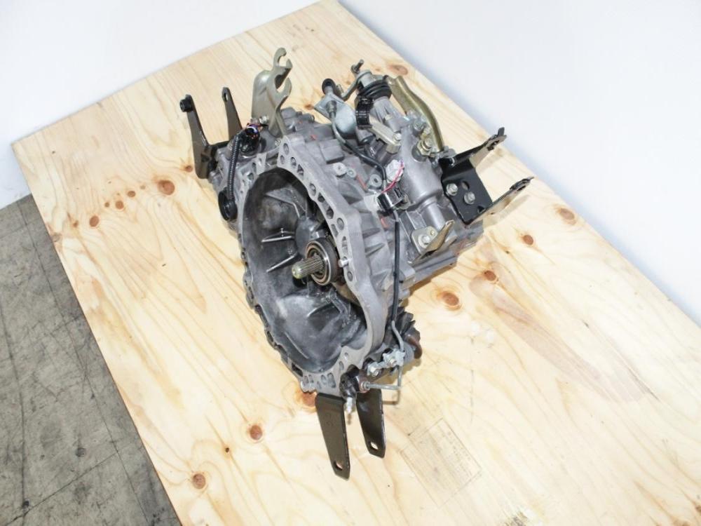 2003 2004 2005 2006 2007 2008 Toyota Matrix 1.8L 5 Speed Manual Transmission JDM 1ZZ-FE: Image 9