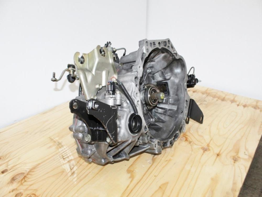 2003 2004 2005 2006 2007 2008 Toyota Matrix 1.8L 5 Speed Manual Transmission JDM 1ZZ-FE: Image 8